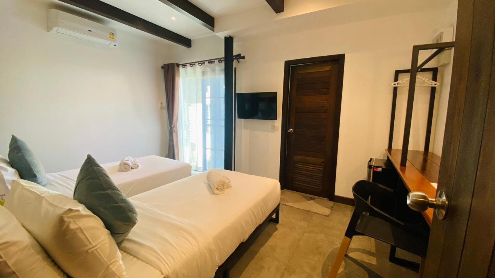 Hotel The Eight Ratvithi House Chiang Mai Exterior foto