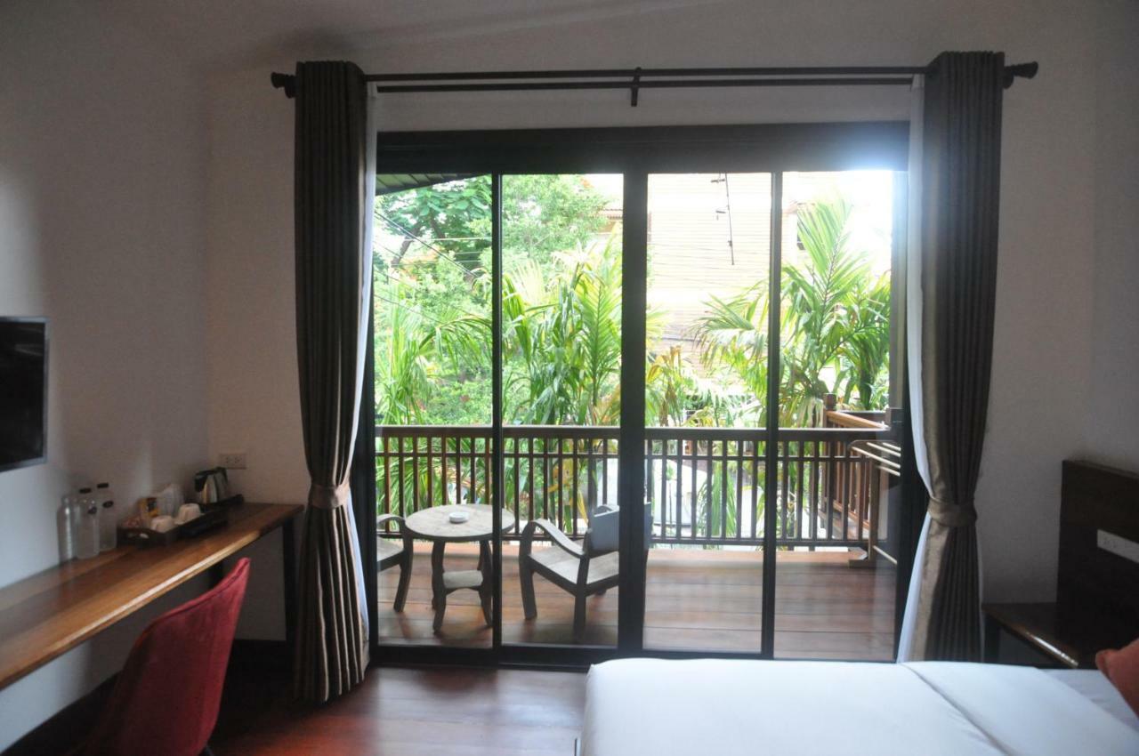 Hotel The Eight Ratvithi House Chiang Mai Exterior foto